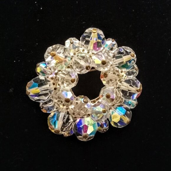 Jewelry - Vintage Aurora Borealis Crystal Round Pin Silver Textured Brooch